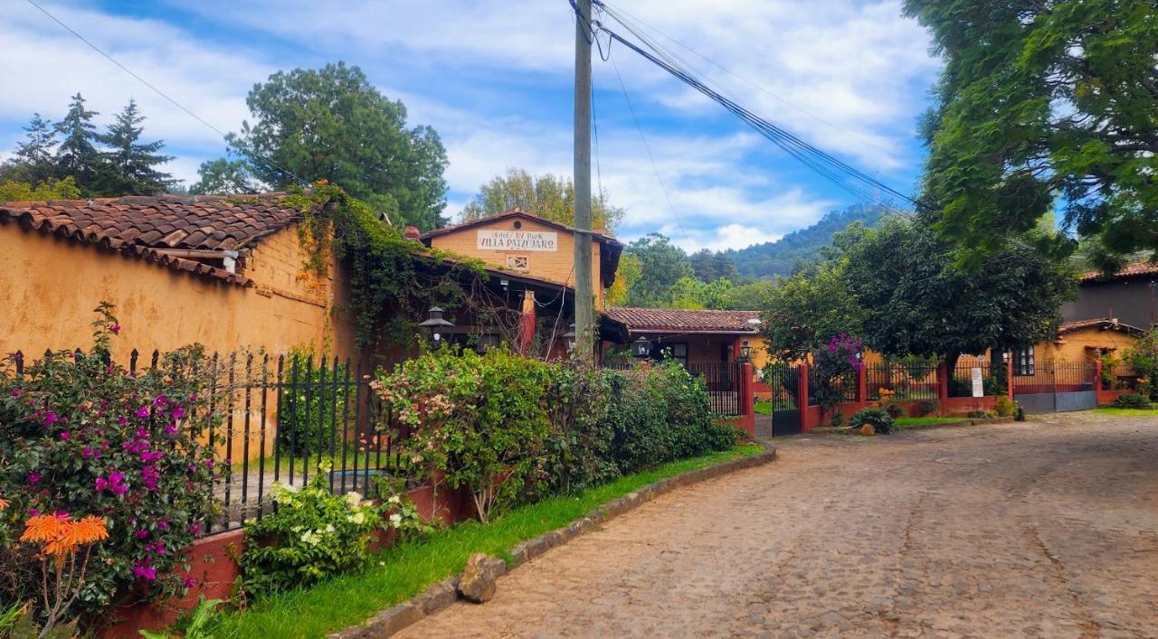 Villa Patzcuaro Garden Hotel ภายนอก รูปภาพ